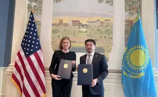 Kazakhstan's Ministry of Artificial Intelligence and Digital Development Partners with Oracle to Enhance AI and Cloud Technology Collaboration