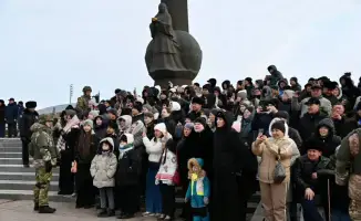 В Астане более 200 солдат принесли военную присягу на площади 'Отан қорғаушылар'