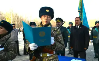 Служба с присягой: новобранцы готовы к защите!