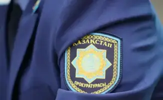 В Астане введены меры наказания за вандализм: два человека арестованы за повреждение остановок