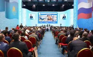 Костанайская область акцентирует внимание на значении труда для социального развития на Форуме межрегионального сотрудничества Казахстана и России