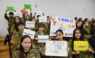 Международный конкурс военно-патриотической песни в Астане: 100-летие Алии Молдагуловой