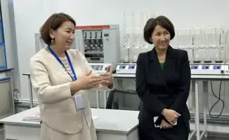 Вице-министр науки РК обсудила международное сотрудничество и научные проекты в Kozybayev University
