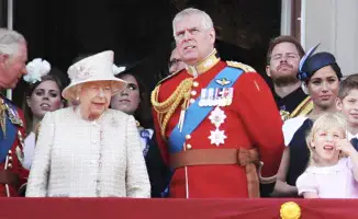 Чарльз III исключил принца Эндрю из королевской семьи в Виндзоре