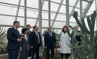 Совещание депутатов Парламента в Астанинском ботаническом саду: перспективы для Института ботаники и фитоинтродукции