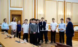 Экскурсия Конституционного Суда Казахстана для студентов: Важность Основного Закона в защите прав человека