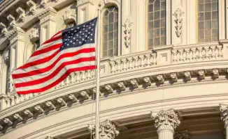Конгресс США одобрил закон о бюджете, завершивший рекордный шатдаун и возобновивший работу федеральных ведомств
