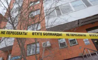 Облицовка рухнула: дом не в списке аварийных?