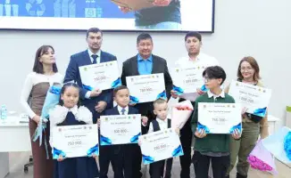 В Астане состоялась церемония награждения победителей конкурса EcoSummer 2025, а также в Казахском агротехническом университете имени Сакена Сейфуллина прошла наградная церемония республиканского экологического конкурса. Участники продемонстрировали свои 