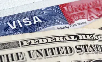Виза как ключ: в США изменили правила доступа к двери постоянного проживания, но не все ключи подходят