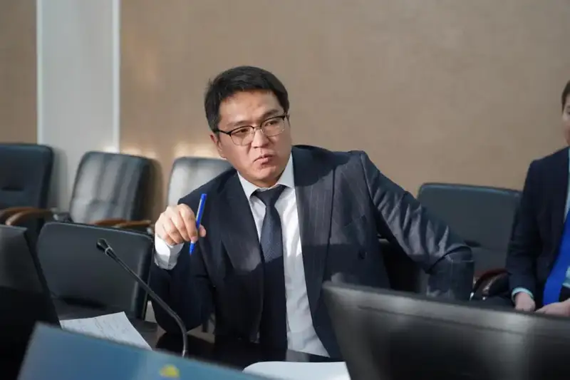 Ермек Кенжеханұлы провел встречу с населением Акмолинской области (3)