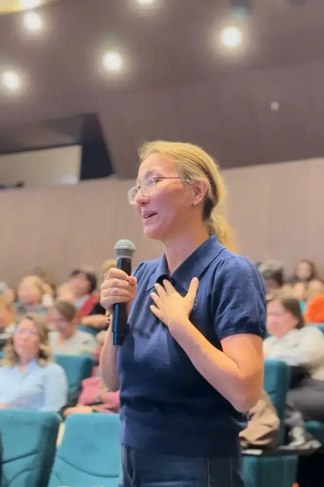 ГЛАВА МИНЗДРАВА ПРОИНФОРМИРОВАЛА ЖИТЕЛЕЙ АЛМАТЫ О МЕРАХ ПО УЛУЧШЕНИЮ МЕДПОМОЩИ (2)