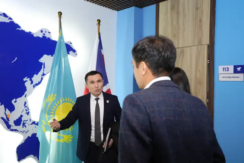 Генеральный директор Yandex Qazaqstan обсудил технологические тренды со студентами (9)