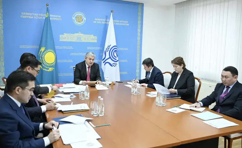 Под председательством Казахстана прошло 29-е заседание Совета министров иностранных дел ОЭС (2)