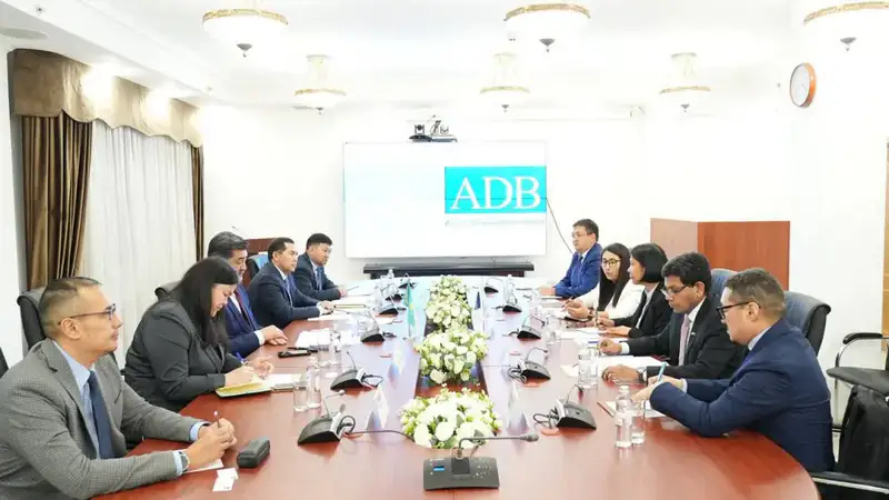 Сотрудничество Казахстана и АБР в области экологии и декарбонизации Актобе
