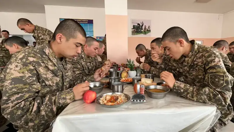 В Вооруженных силах Казахстана стартовал проект Sarbaz+ (6)