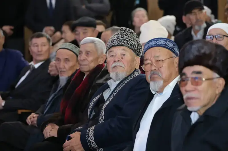 Обсуждение социальных инициатив и инфраструктурных проблем в Мунайлинском районе Актобе