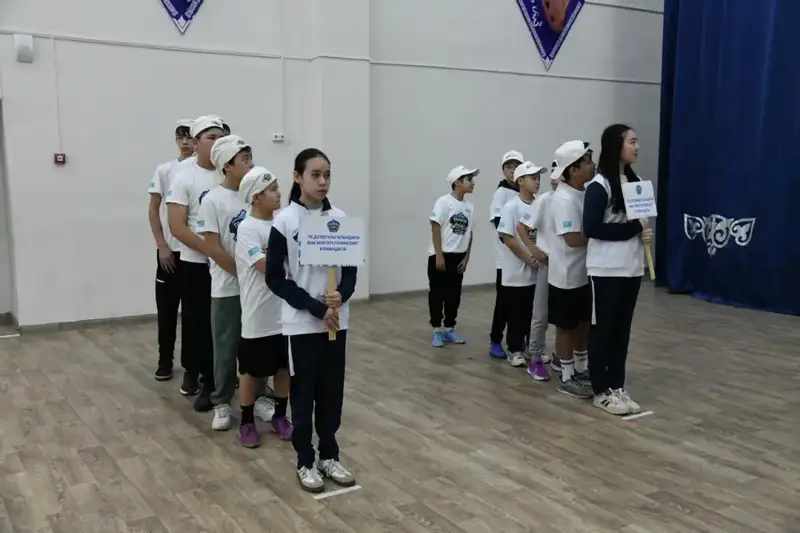 Youth Athletes Compete in Traditional Kazakh Games at the 'Bala Tolağay' Championship in Astana Актобе