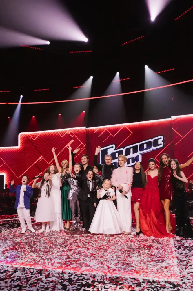 Воспитанница детской студии «Жас сарбаз» стала третьей в конкурсе «Голос. Дети» (3)