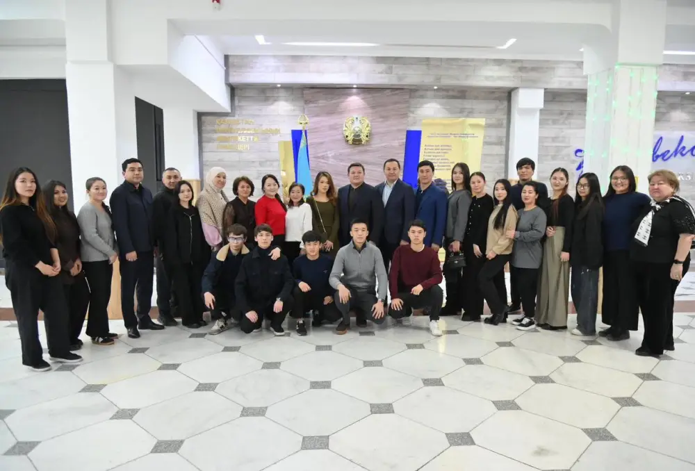 Студенты из Мангистауской области встретились с руководством Южно-Казахстанского педагогического университета Актобе