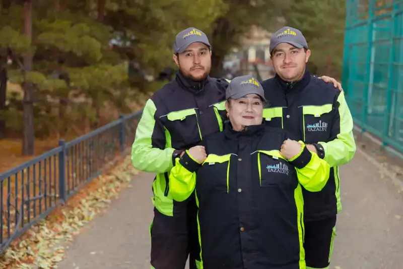 Работа семьи Оразбаевой в ТОО Астана Тазалық на благо чистоты города Актобе