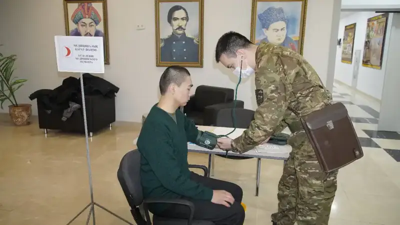 Повышение боевой готовности: акцент на дисциплину и профессионализм в Национальном университете обороны Актобе