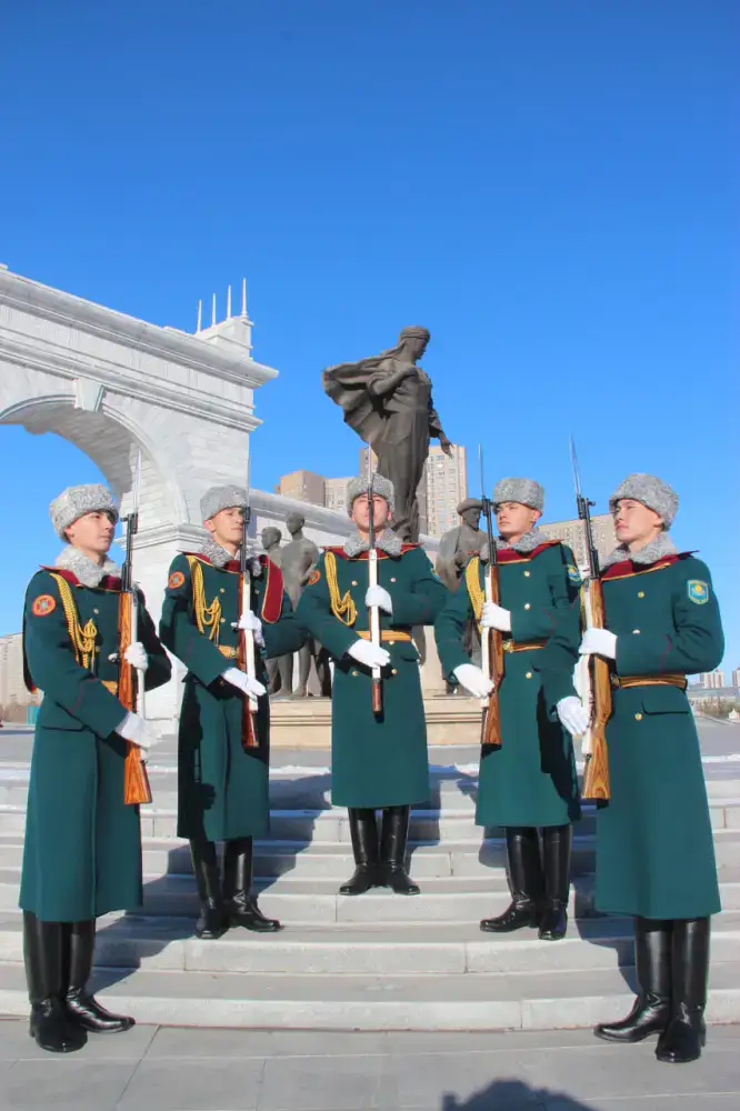 Стартовал отбор в элиту НацГвардии: история солдата роты почётного караула вдохновляет новобранцев (3)