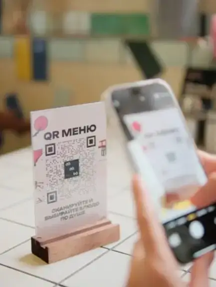 Карагандинский стартап YAEM QR оцифровал 163 ресторана Казахстана, внедряя интерактивные меню с помощью QR-кодов Актобе