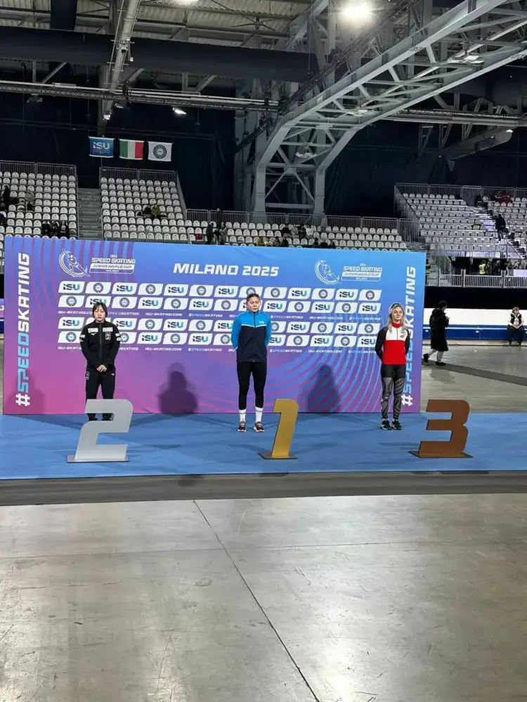 Кристина Шумекова Миланда әлем Кубогында 1000 және 3000 метрде алтын медаль жеңіп алды Актобе