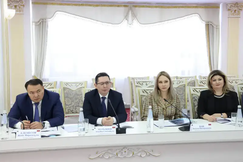 Председатель Высшего Судебного Совета Дмитрий Малахов принял участие в круглом столе на тему «Антикоррупционная устойчивость и конституционные права человека: формула “Закон и Порядок”» (4)