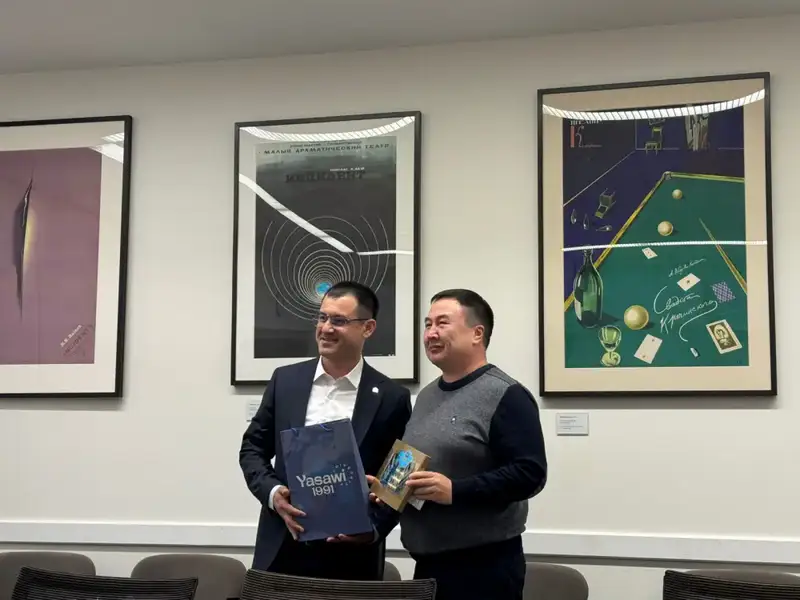 КАЗАХСТАНСКИЕ УЧЕНЫЕ ИЗУЧИЛИ МЕТОДЫ РАБОТЫ С РУКОПИСЯМИ В ГАРВАРДСКОМ УНИВЕРСИТЕТЕ (5)