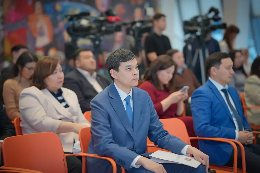 РАСШИРЕННАЯ ПРЕСС-ВСТРЕЧА: ДОСТУПНОСТЬ ОБРАЗОВАНИЯ, РАЗВИТИЕ НАУКИ И ИИ (6)