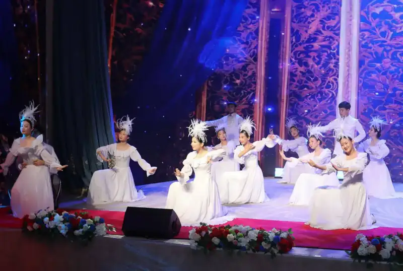 В Мангистау завершился Год рабочих профессий с награждением трудовых династий Актобе