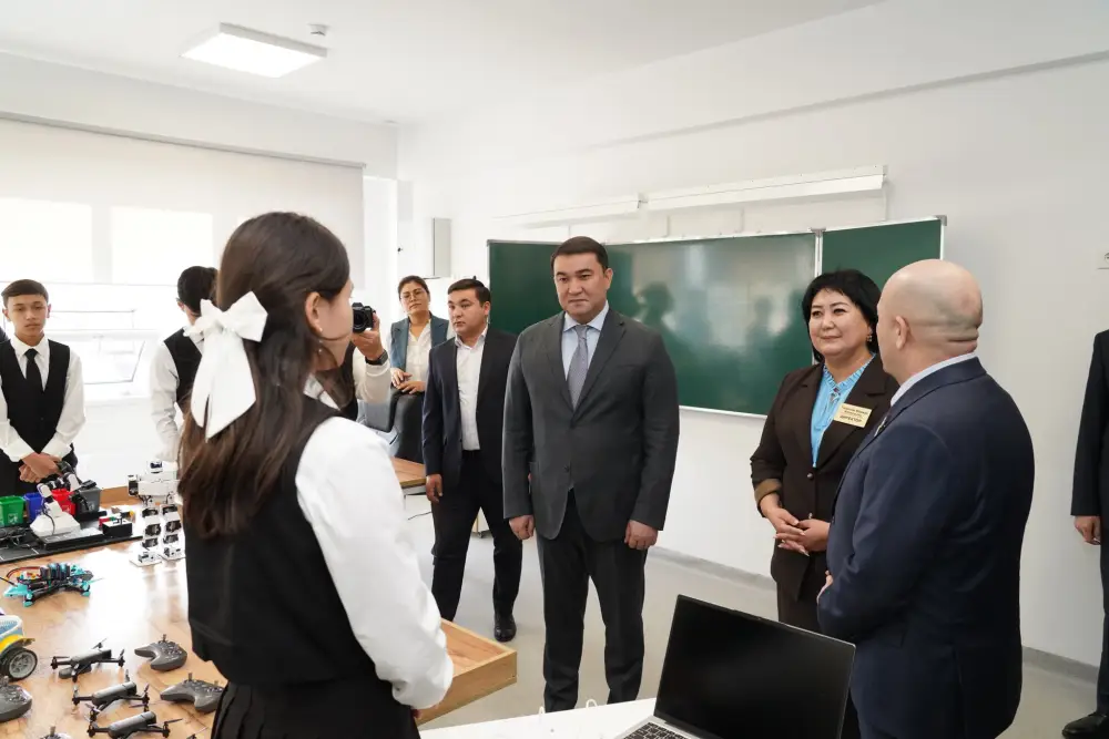 В ТУРКЕСТАНСКОЙ ОБЛАСТИ В РАМКАХ ПРОЕКТА «ШКОЛЫ БУДУЩЕГО» ВВОДИТСЯ 29 ШКОЛ (3)