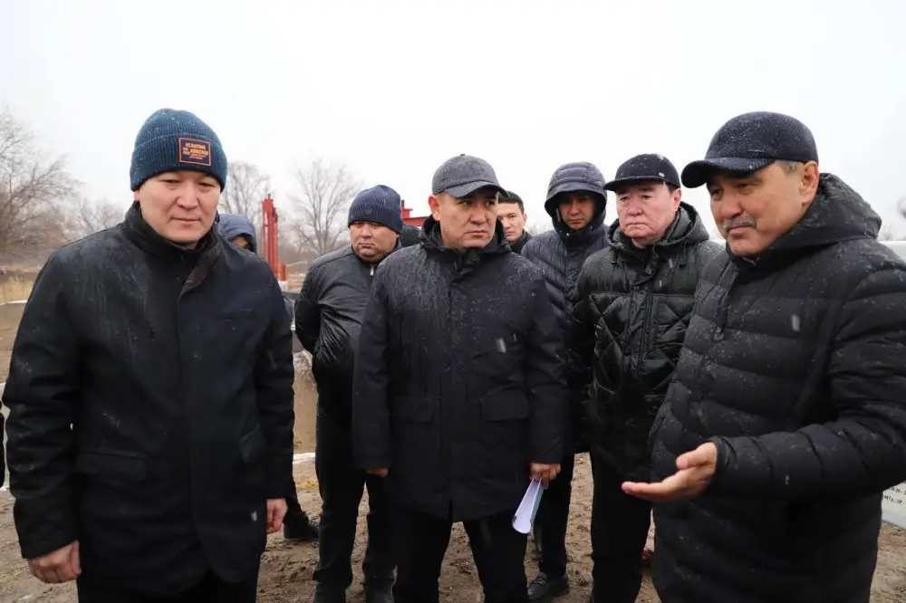 В Жамбылской области завершена первая за 40 лет механизированная очистка Фурмановского обводного канала (6)