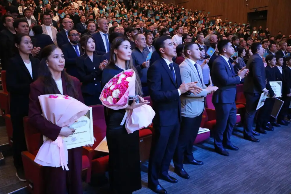 СПОРТСМЕНЫ ТУРКЕСТАНСКОЙ ОБЛАСТИ ЗАВОЕВАЛИ 1668 МЕДАЛЕЙ В 2025 ГОДУ (2)