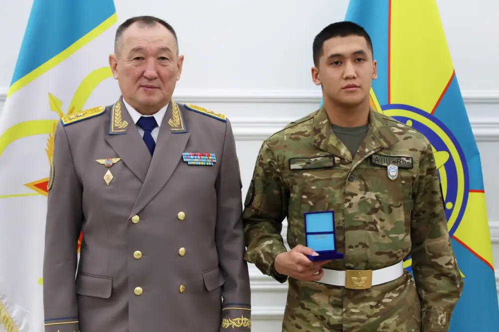 500 медалей, включая 234 золотые: в Минобороны подвели спортивные итоги (10)