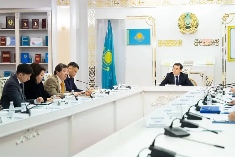 Состоялся первый Национальный круглый стол по реализации технического гранта ЮНЕСКО (3)