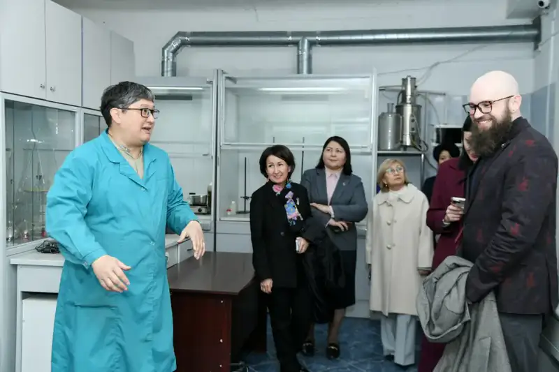 СОСТОЯЛАСЬ ВСТРЕЧА С ПРЕДСТАВИТЕЛЯМИ ОБРАЗОВАТЕЛЬНОГО ЦЕНТРА «СИРИУС» (2)