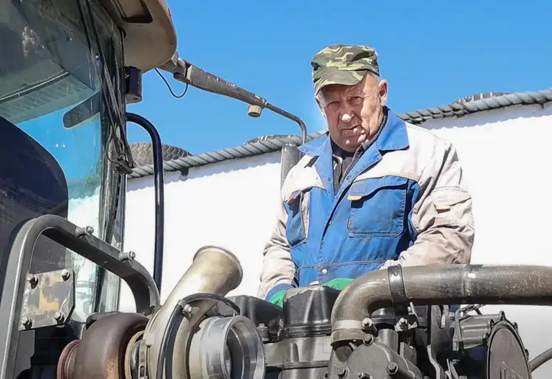 Жизнь на поле: 45 лет преданности аграрной профессии Олега Краскова Актобе