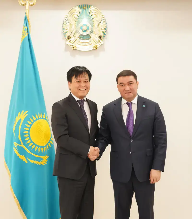 НУРАЛХАН КУШЕРОВ ПРОВЕЛ ПЕРЕГОВОРЫ С КОРЕЙСКИМ ИНВЕСТОРОМ (2)