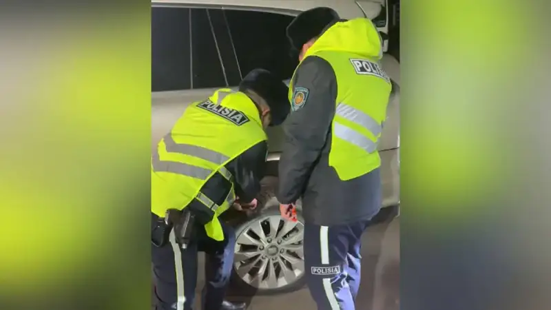 Полицейские на трассе: помощь за пределами закона! Актобе