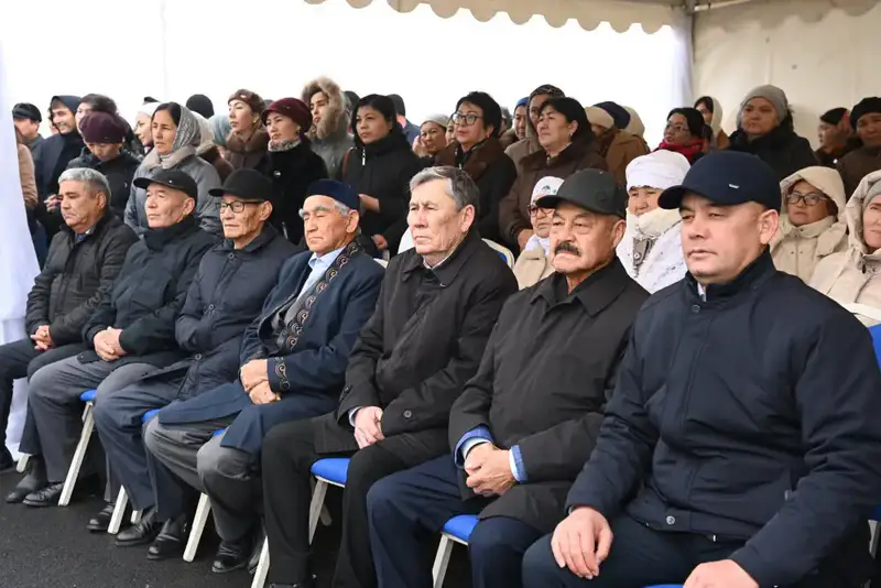 Открылся придорожный сервисный комплекс (8)