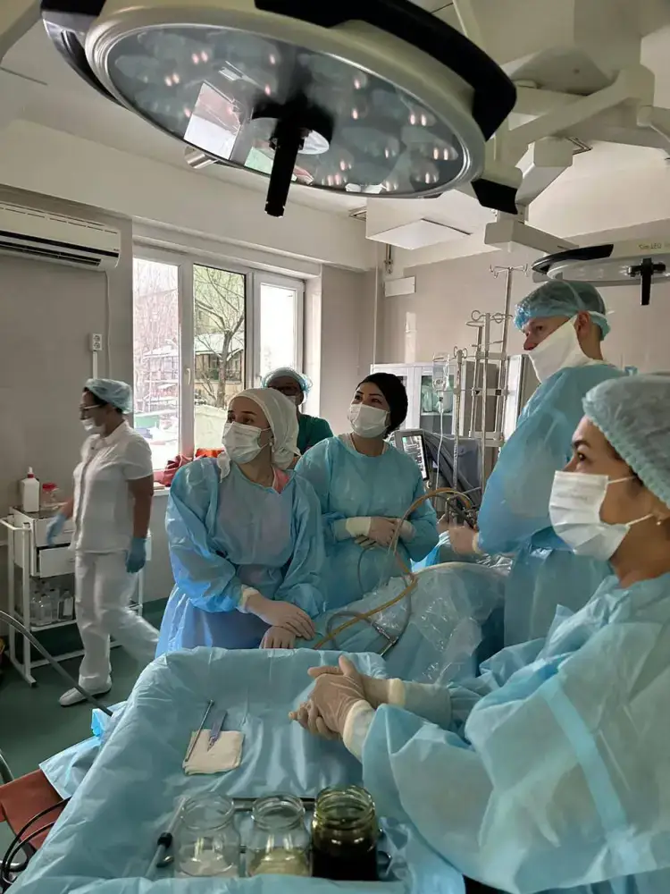 В 2025 ГОДУ ВРАЧИ СПАСЛИ 105 БУДУЩИХ НОВОРОЖДЕННЫХ БЛАГОДАРЯ ФЕТАЛЬНОЙ ХИРУРГИИ (3)