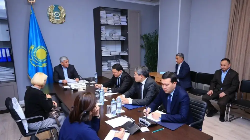 Приём граждан в Караганде: вопросы жилья и работы Актобе