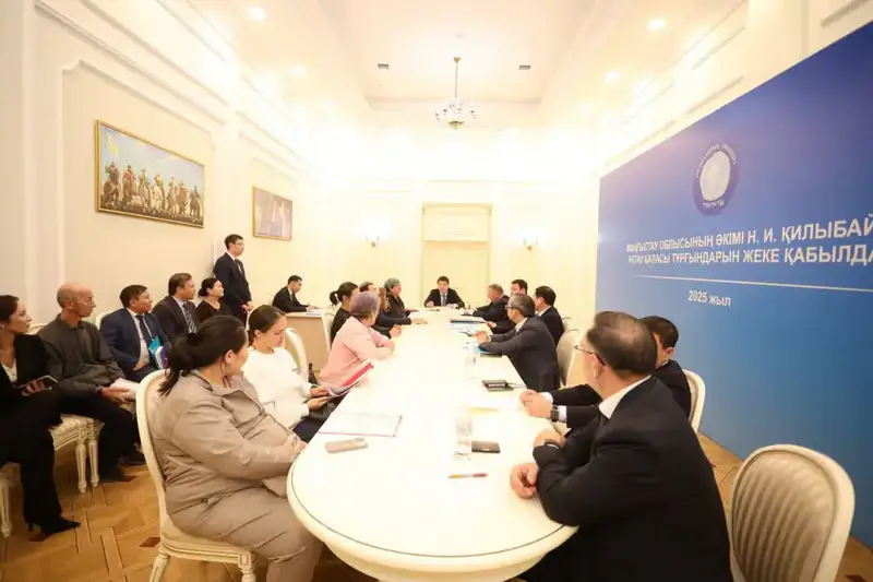 Нурдаулет Килыбай провёл личный приём жителей Актау (7)