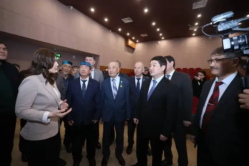 В Жанаозене в рамках национального проекта «Келешек мектептері» открылась новая школа на 1200 мест (6)