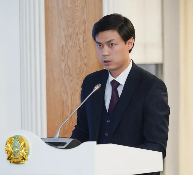 Поддержка местных специалистов: 70 молодых выпускников Туркестанской области получили государственные должности без конкурса Актобе