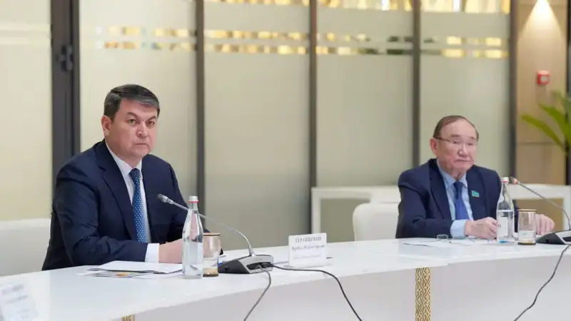 В ТУРКЕСТАНЕ ПРОШЛО СОВЕЩАНИЕ ПО РАСШИРЕНИЮ МАСШТАБОВ КРУПНЫХ ПРОЕКТОВ В СФЕРЕ ГЛУБОКОЙ ПЕРЕРАБОТКИ СЕЛЬХОЗПРОДУКЦИИ Актобе