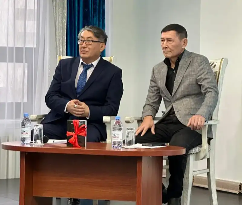 Презентация поэтического сборника «Жоқшы»: вклад в сохранение национальной идентичности и культурной памяти Актобе